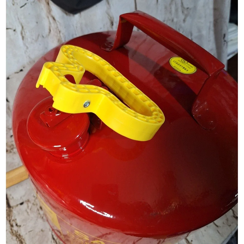 Eagle UI50FS Type‎ I Safety Can 5 Gallon Red Steel Gasoline Storage Gas Can USA